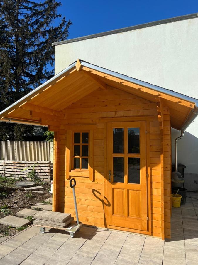 Ruhige Gruene Oase Bei Flughafen Appartement *