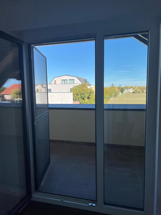 Ruhige Gruene Oase Bei Flughafen Appartement *
